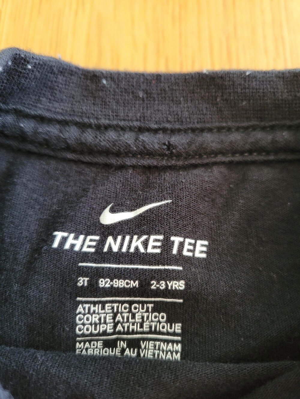 Boys size 3t Nike t-shirt - Picture 3 of 4